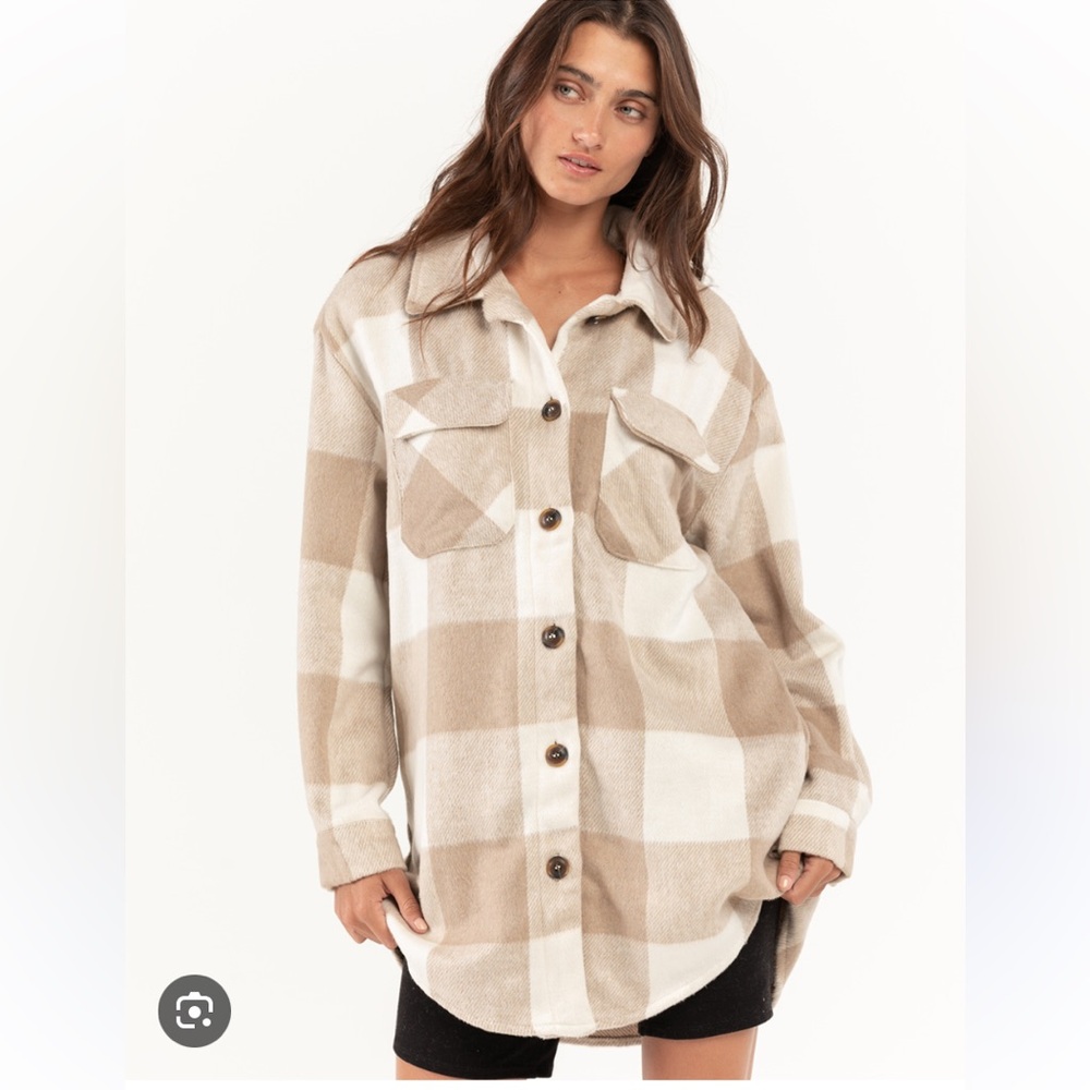 Love Tree brushed plaid shacket E
